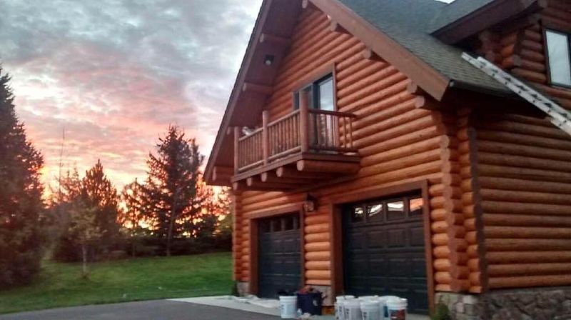 Log Homes Refinishing