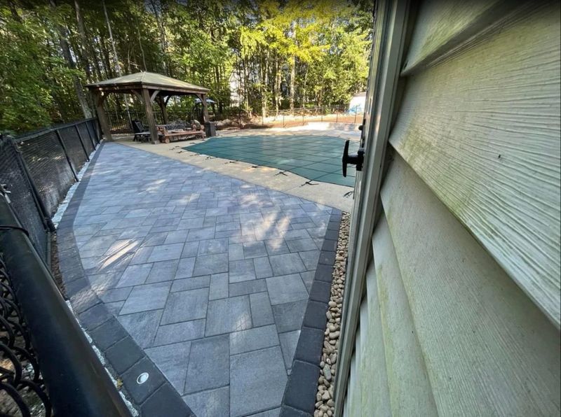 Hardscaping - Patios, Walkways, Retaining walls