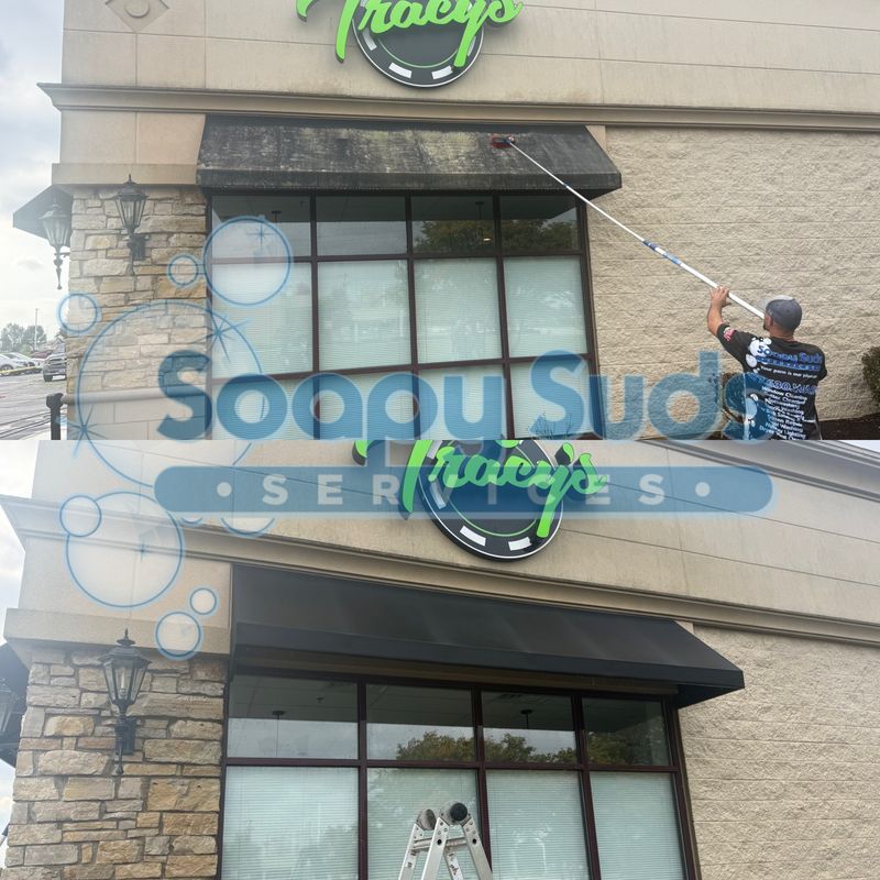 Commercial Building Wash