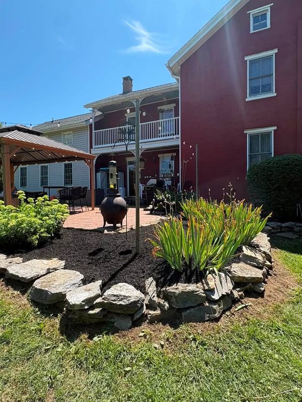 Landscape Install & Removal