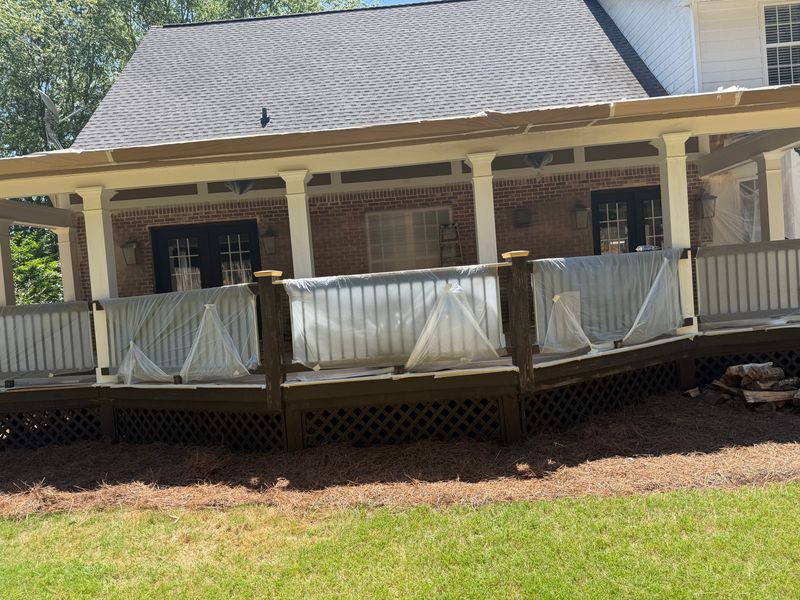 Deck & Fence Staining