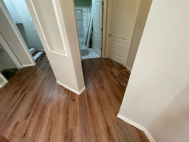 Luxury Vinyl Plank (LVP)