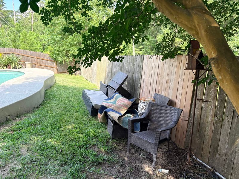 Backyard Bliss: Transforming Spaces with Rangers Clean The Way