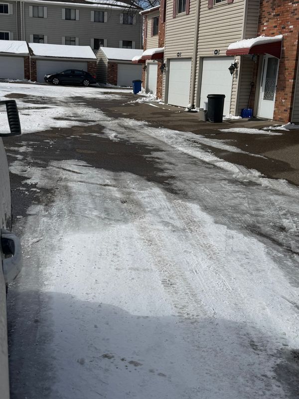 Commercial Snow Removal and Salting