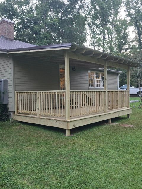 Deck & Patio