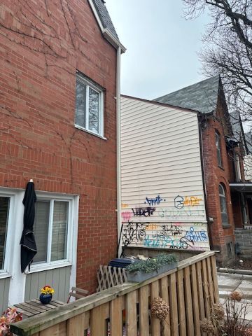 Revitalizing Toronto's Rooftops: Triumph Inc's Expert Repair and Maintenance Transformation