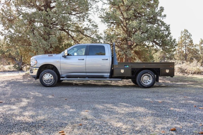 Custom Flatbeds