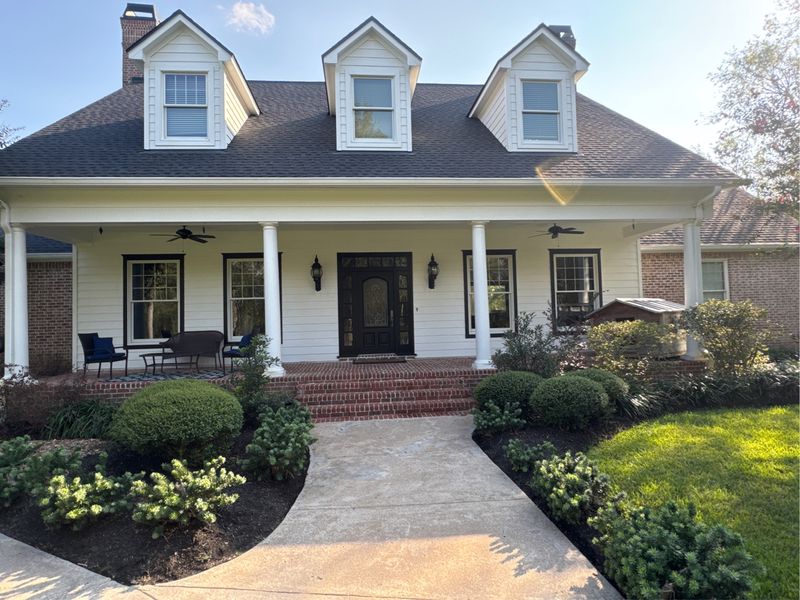 Revitalized Living Spaces: Power Pressure Wash Transforms Newpoint Estates in Fresno, TX