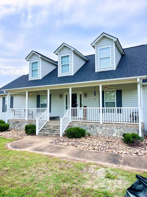 Elevate Your Home's Curb Appeal with Cool Hand Home Improvements
