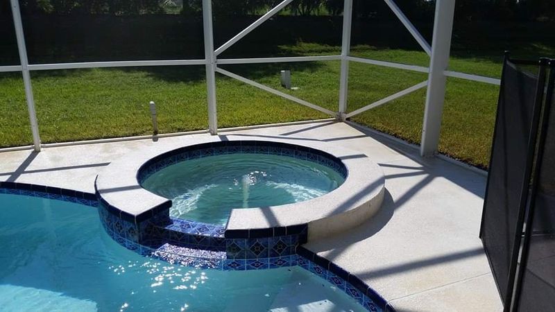 Pool Deck and Pool Cage Cleaning