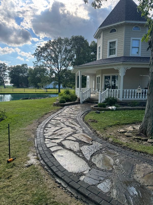 Natural Stone Hardscape