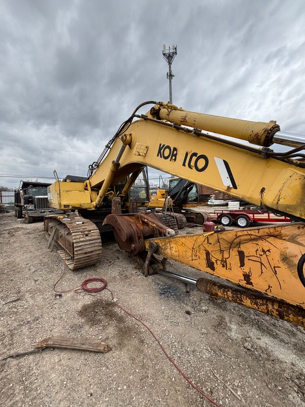 Heavy Equipment & Repairs