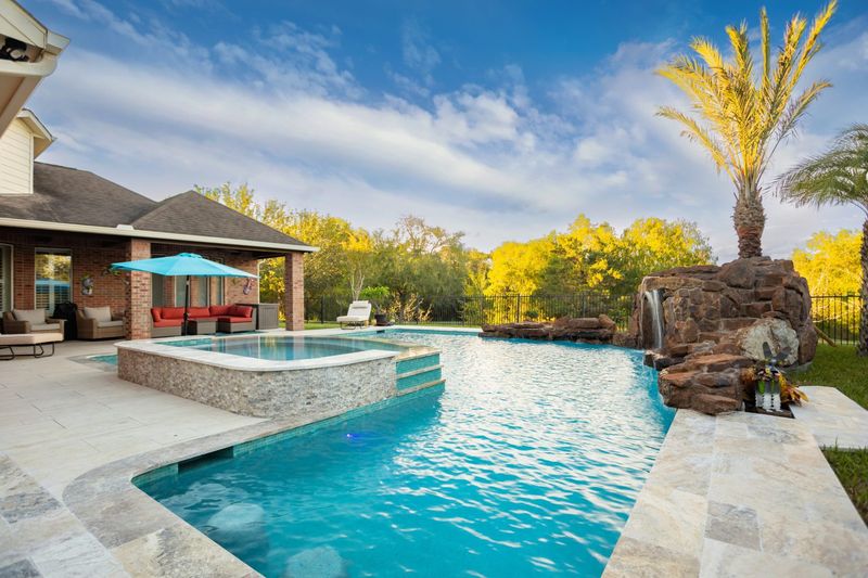 Custom Pool Construction