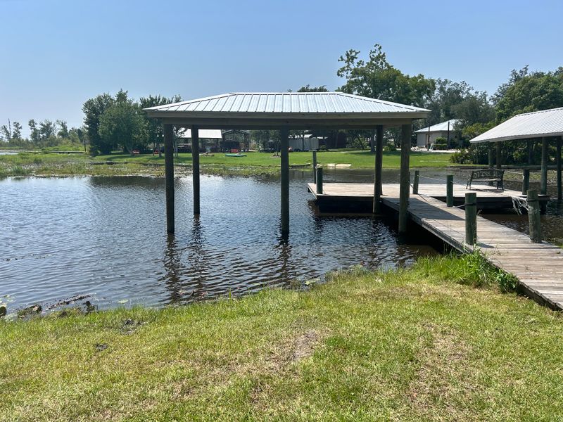 Boat lifts/ Boat houses