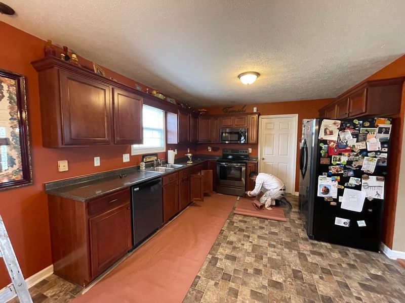 Cabinets Paint