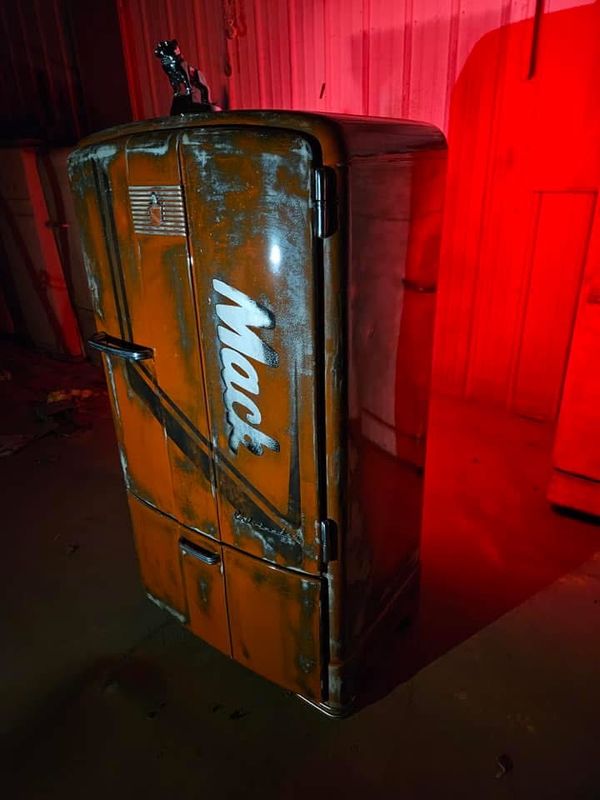 Vintage Refrigerator Projects