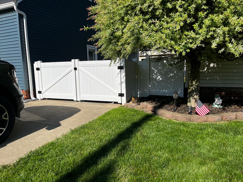 Vinyl Fences