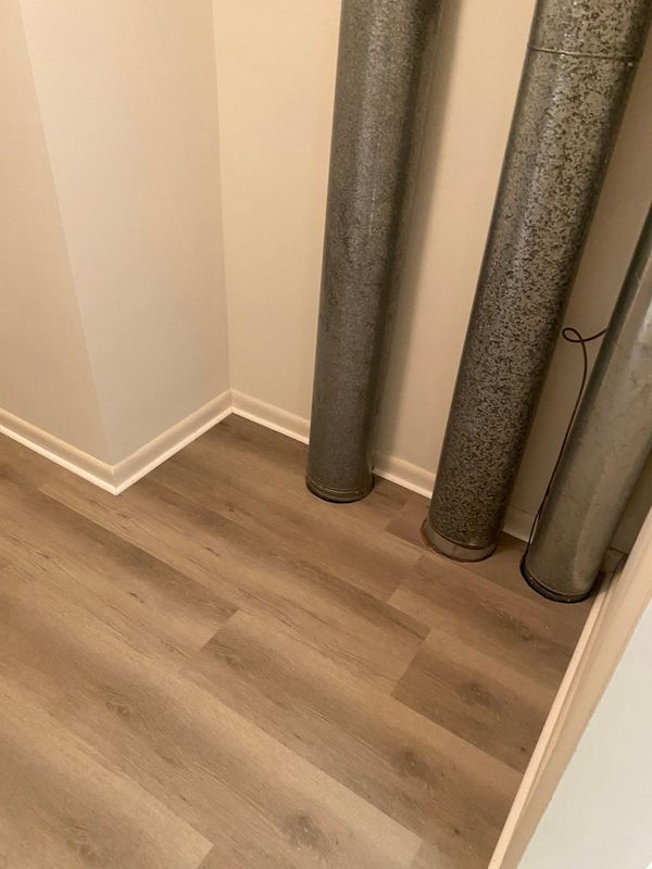 Vinyl and Laminate Flooring