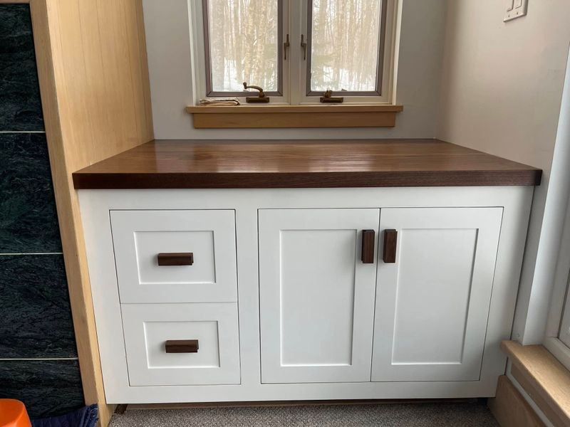 Kitchen and Cabinet Refinishing
