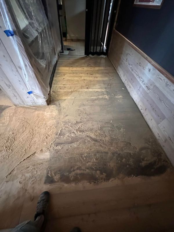 Hardwood Refinishing