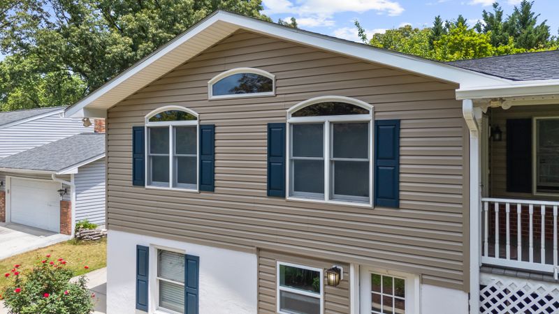 Vinyl Siding Replacement