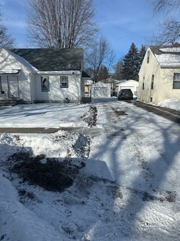 Residential Snow Removal and Salting