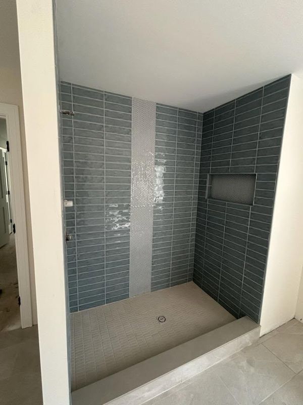 Custom Tile Showers