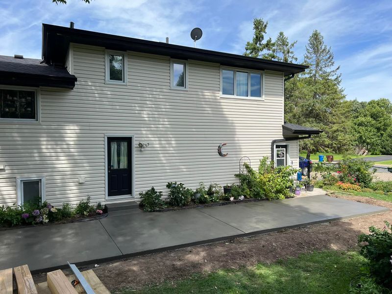 Concrete Patio Design & Installation