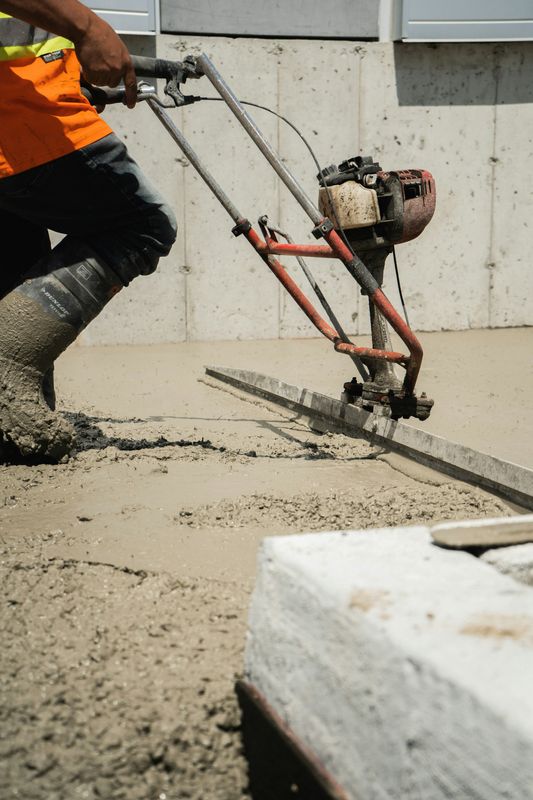 Concrete Pouring & Finishing
