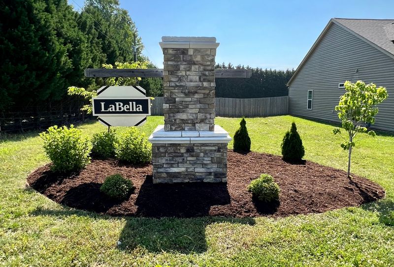 Mulch, River Rock and Pine Needle Installations