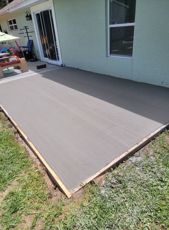 Concrete Patios & Walkways