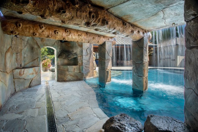 Custom Pool Design