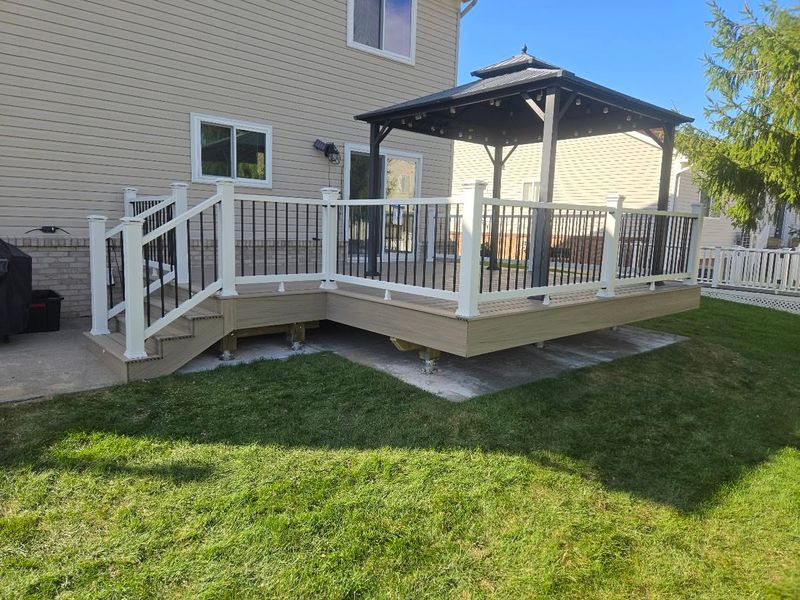 Pergola & Shade Structure Construction