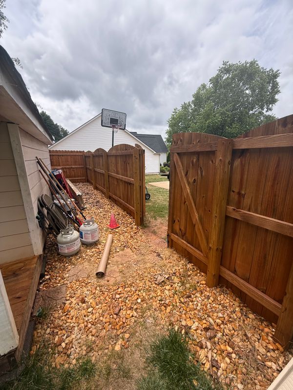 Deck & Fence Staining