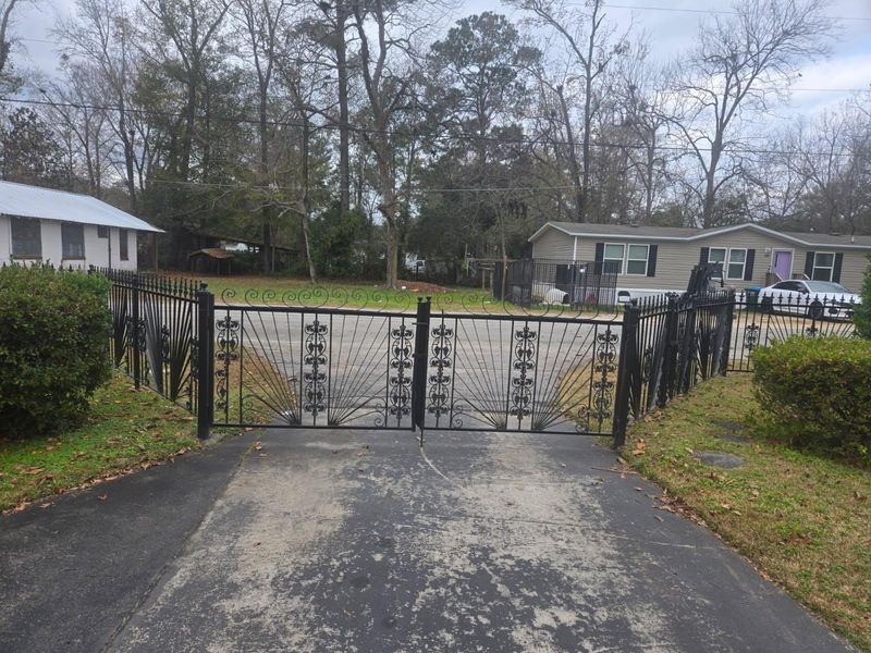 Automatic Swing Gate Opener Installation
