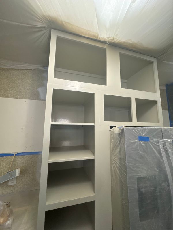 Cabinets 