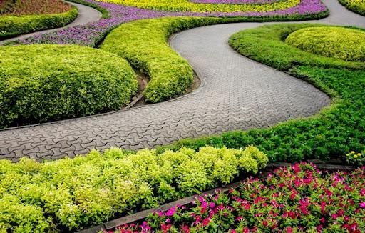 Full Land Design
