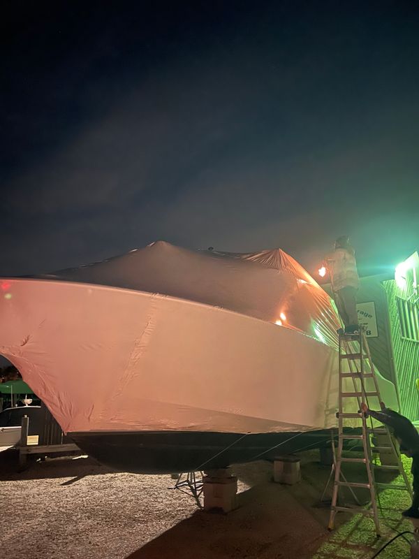 Shrinkwrapping