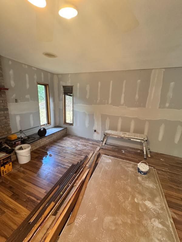Carbondale Roof Leak repair and Drywall installation