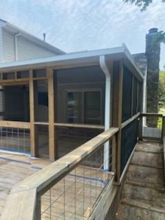 Deck and Fence Staining