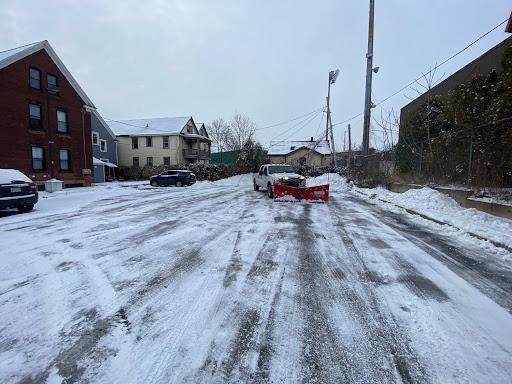 Commercial & Residential Snowplowing