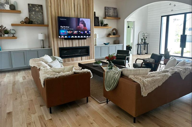 Custom Audio/Visual Solutions