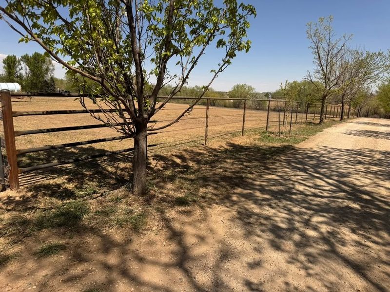 Pipe & Cable Fence