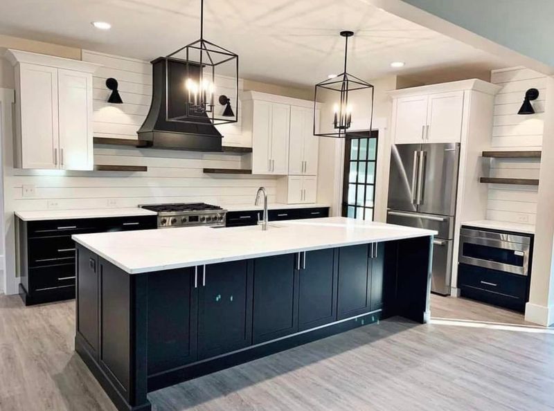 Kitchen and Cabinet Refinishing