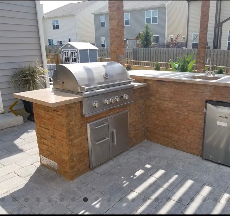 Outdoor kitchen