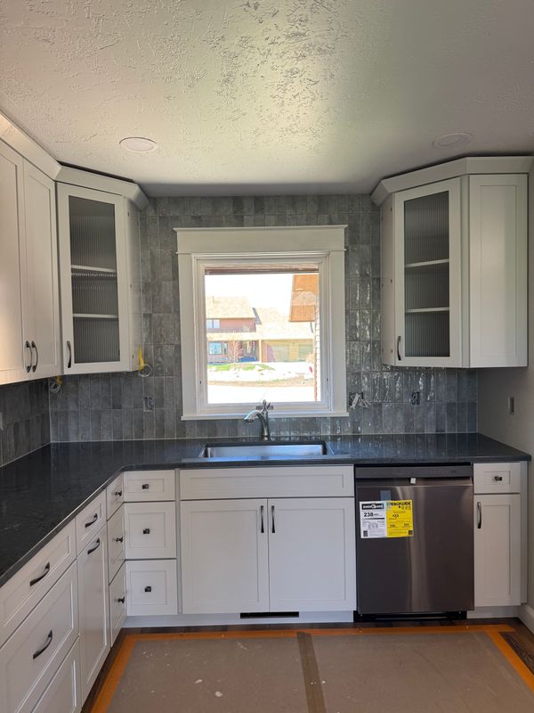 Kitchen Backsplash Tiling