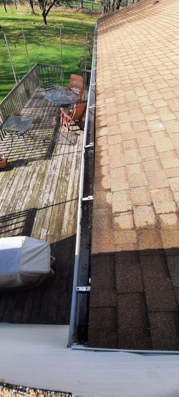 Gutter Cleaning gallery