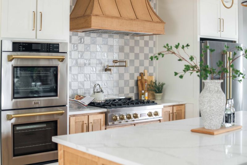 Southern Charm Custom: Design & Build