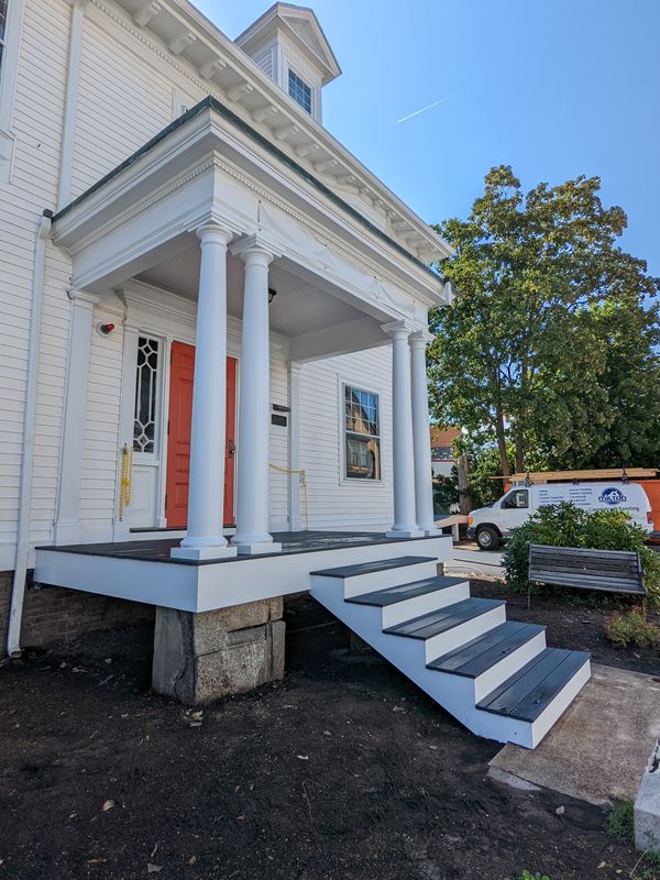 EXTERIOR CARPENTRY & DECKS (SELECT RENOVATIONS)