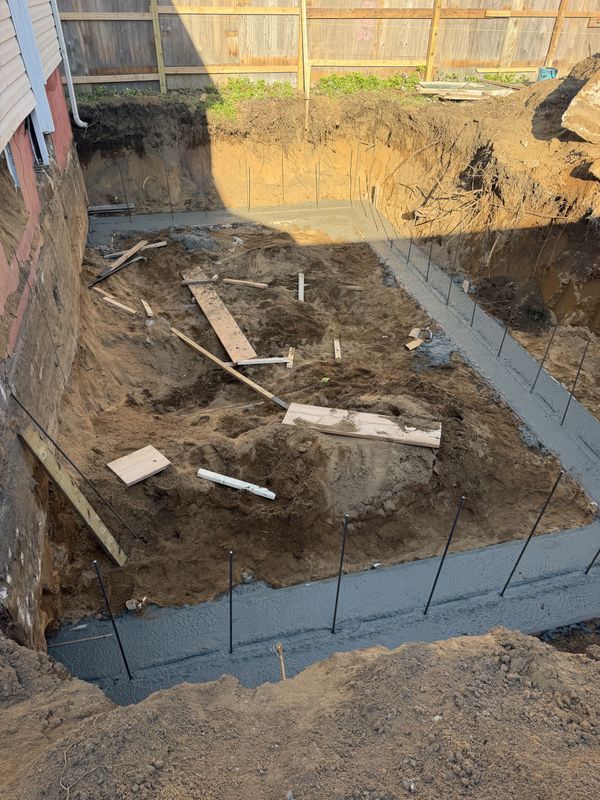 Base / Footing Foundation